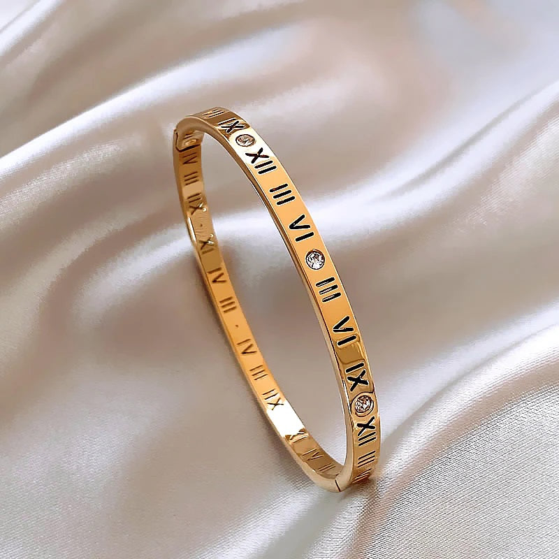 Cartier roman numeral bracelet hot sale